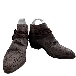 Blowfish Malibu Stacie Perforated Laser Cut Taupe Ankle Booties Women's Size 6.5